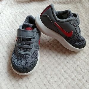 Nike Flex Contact Toddler shoes
